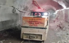 湘潭5噸蓄電池電機車在水利工程服務四年了