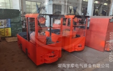 2.5噸蓄電池湘潭電機(jī)車裝車發(fā)貨